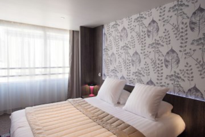 Room 36 of 86