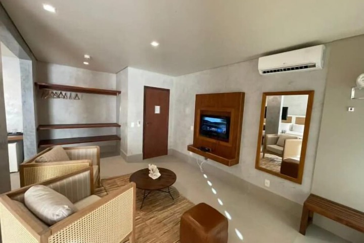 Room 25 of 70