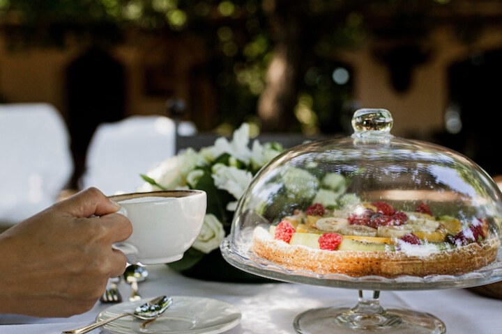 Breakfast/Coffee Service 25 of 40