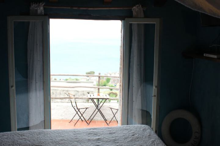 Room 19 of 52