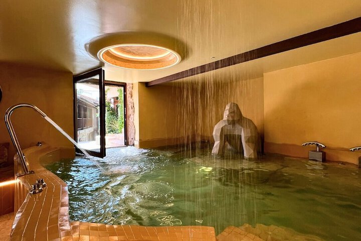 Spa 36 of 52