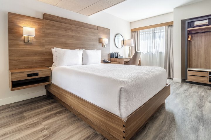Room 15 of 150