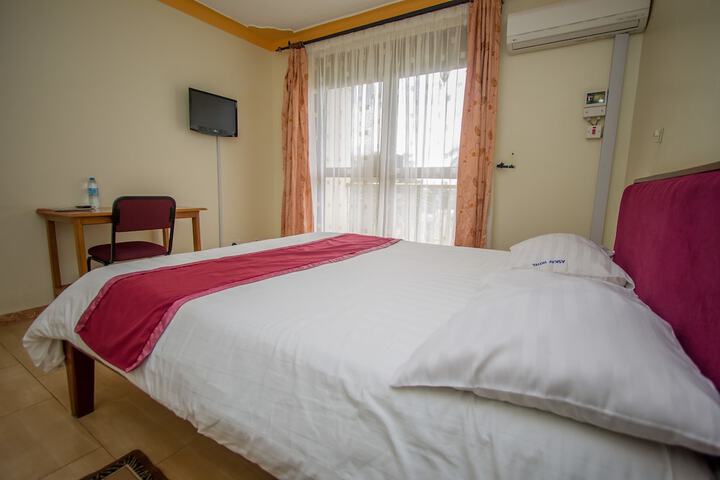 Room 7 of 55