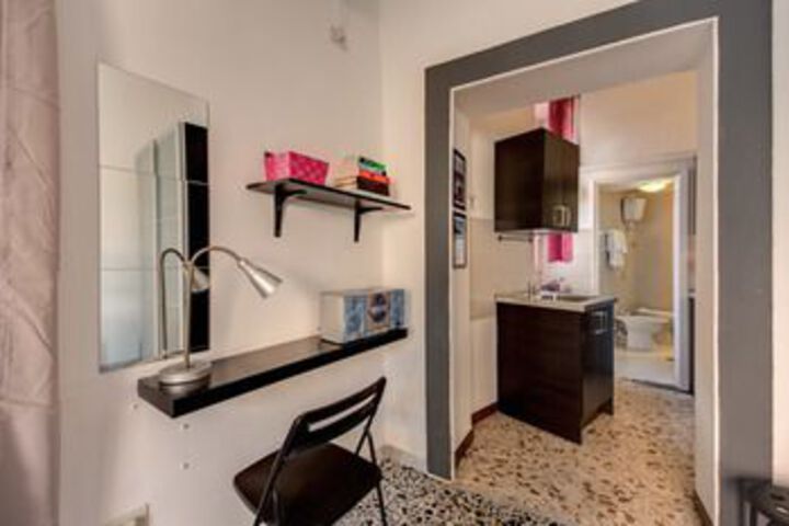 Room 119 of 330