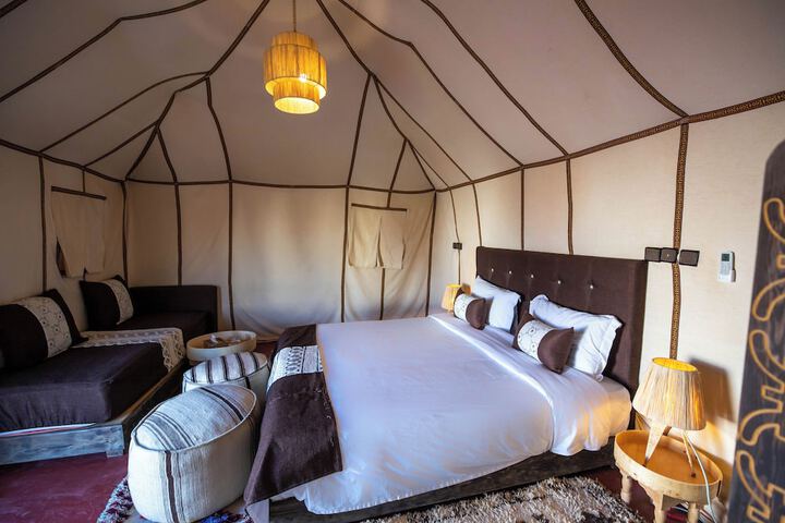 Room 4 of 25