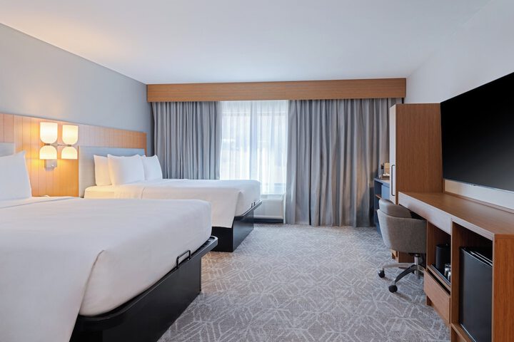 Room 10 of 60