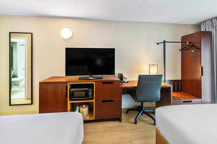 Room 16 of 75