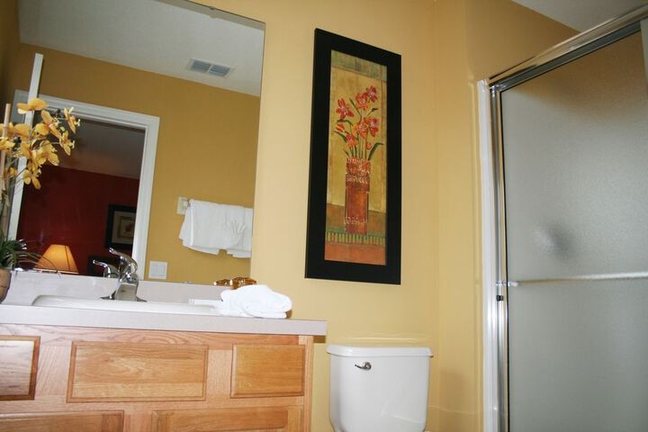 Room 57 of 195