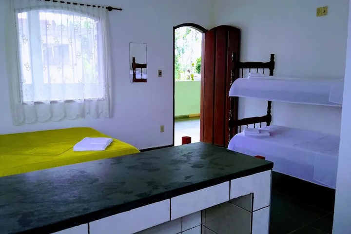 Room 2 of 20
