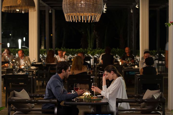Dining 153 of 182