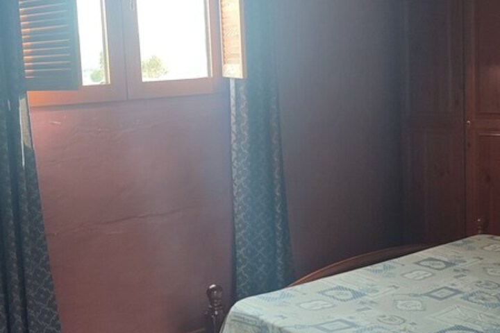 Room 6 of 69