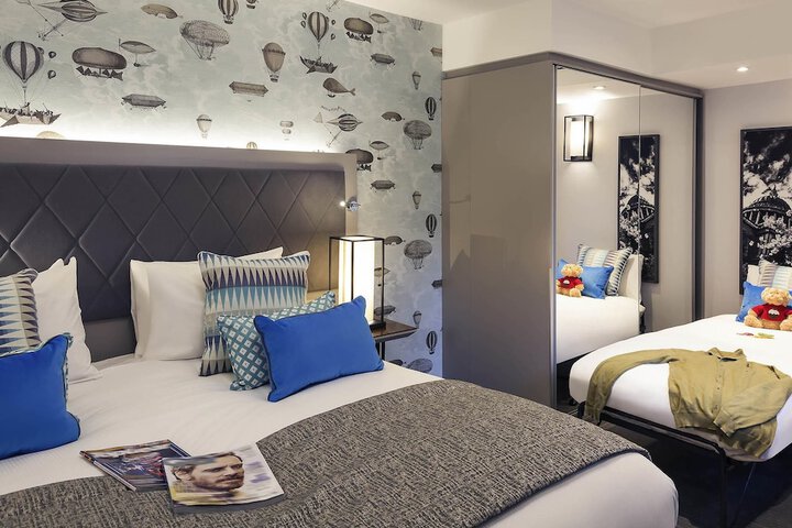 Room 32 of 114