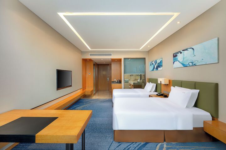 Room 34 of 116
