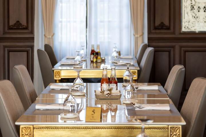 Dining 95 of 134