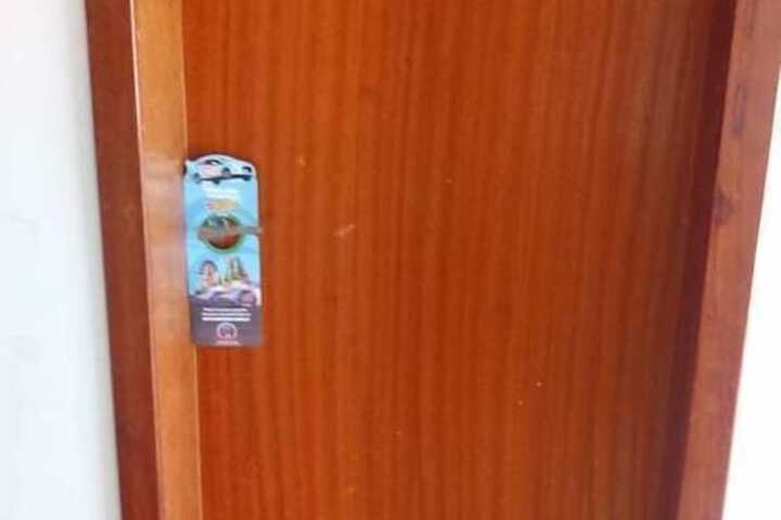 Room 7 of 11