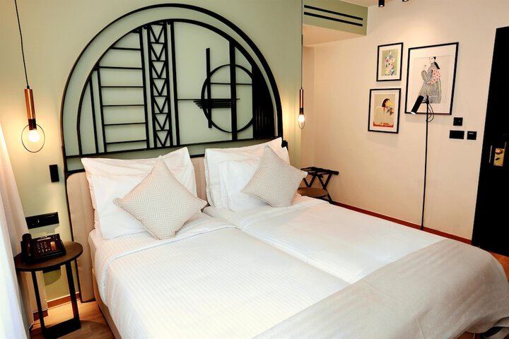 Room 55 of 88