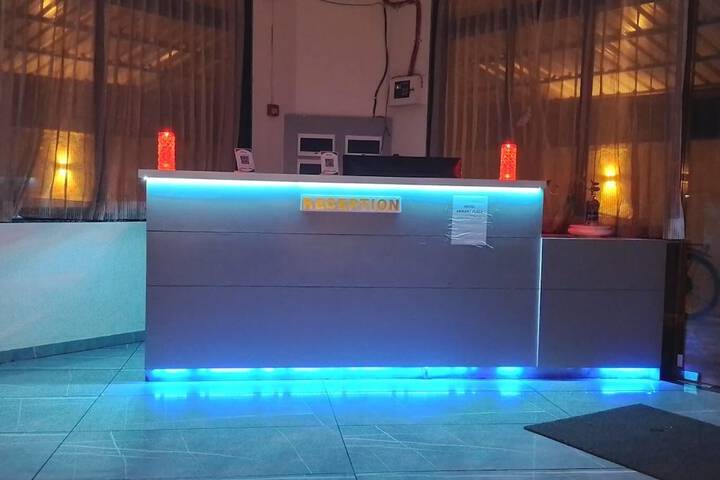 Hotel Arihant Plaza