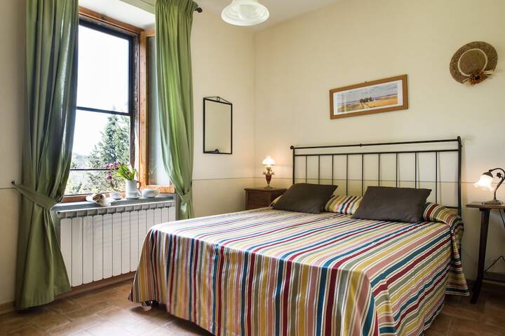 Room 10 of 74