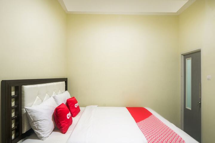 Room 7 of 24