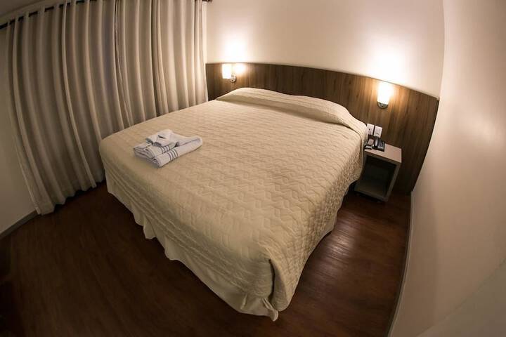 Room 6 of 46