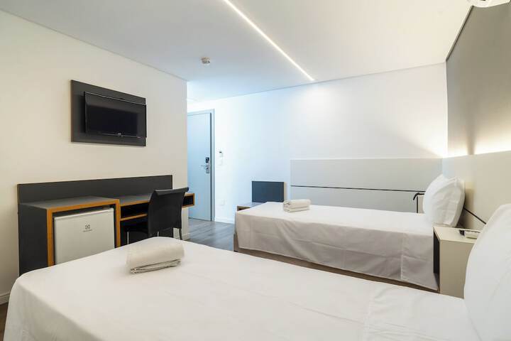 Room 10 of 58