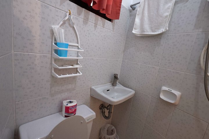 Room 106 of 144