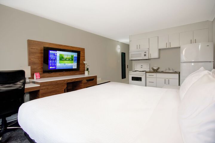 Room 21 of 120