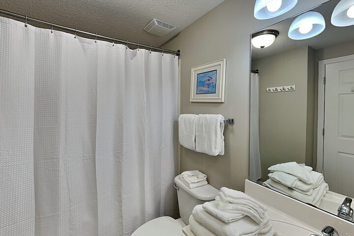 Room 140 of 217