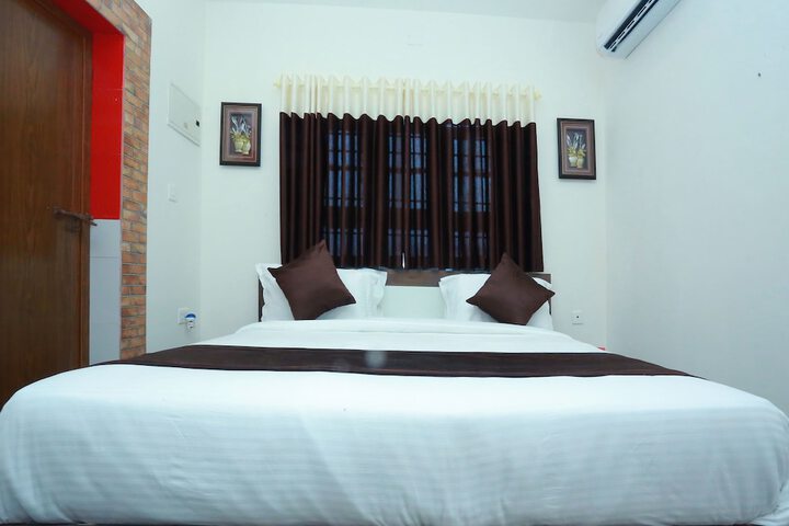 Room 14 of 17