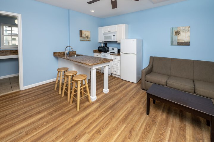 2 Double Beds (21 of 24)