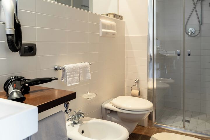Clean Restrooms
