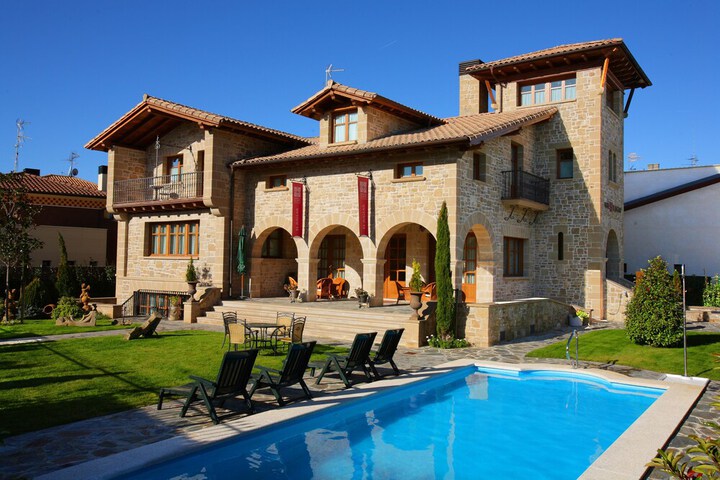 Hotel with Pool