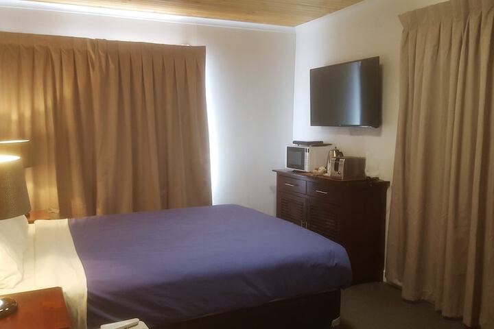 Room 14 of 40