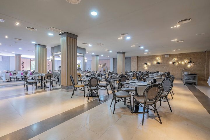 Hotel Interior 83 of 97