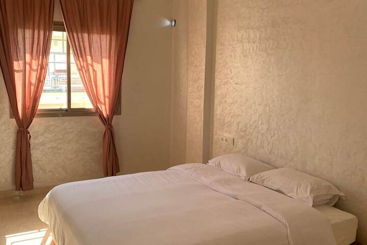 Room 3 of 16