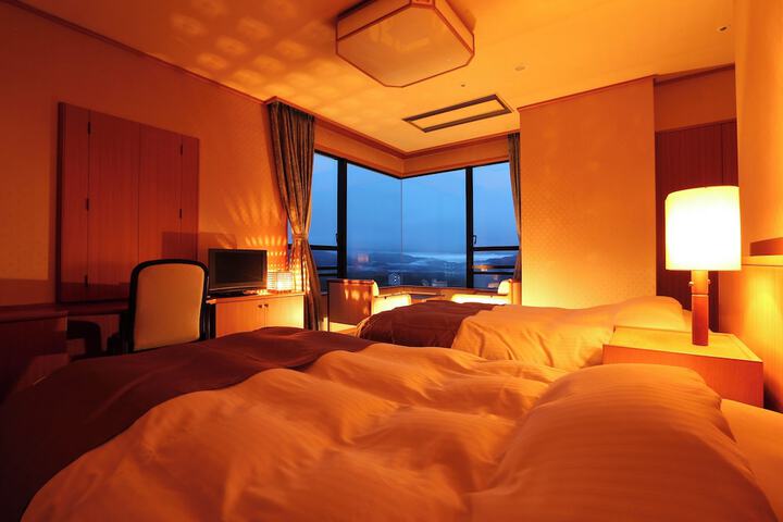 Room 20 of 133