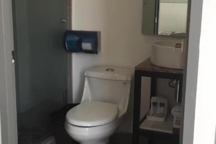 Room 30 of 42