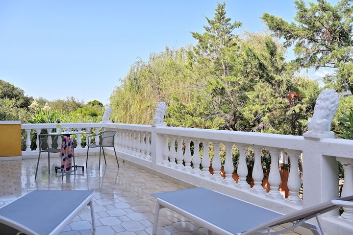 Terrace/Patio 101 of 217