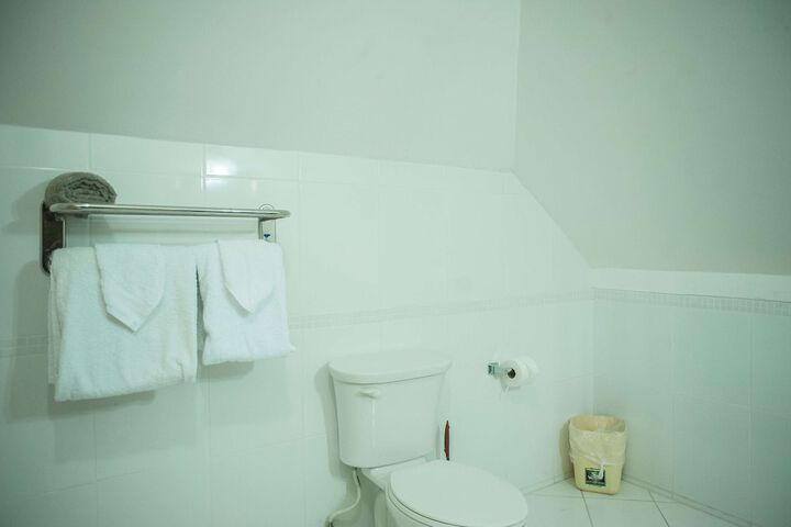 Room 35 of 50