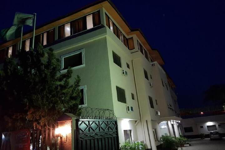 Hotel 65 of 65