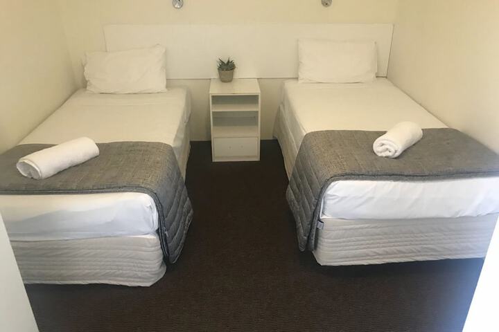 Room 12 of 45