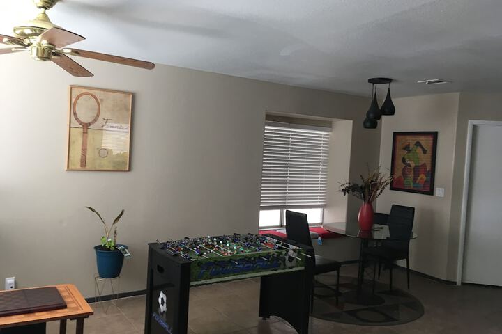 Room 14 of 30