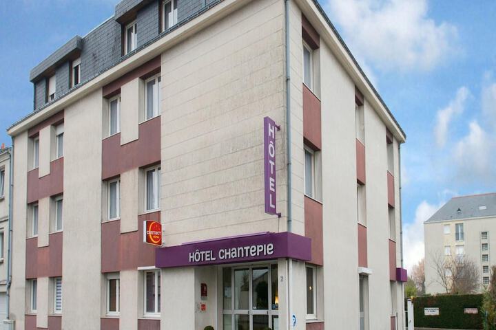Hotel 49 of 50