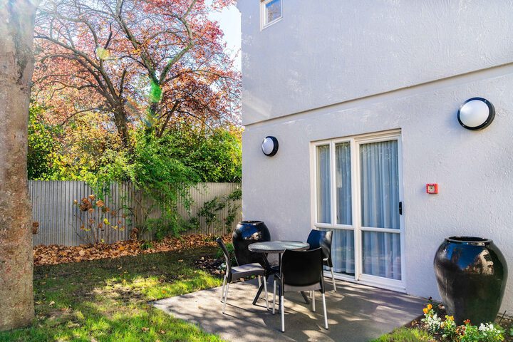 Terrace/Patio 20 of 33