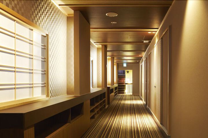 Ballroom/Hall 26 of 30