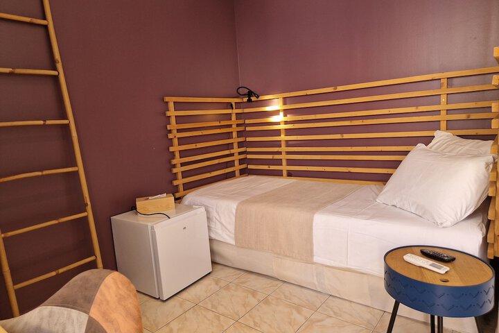 Room 9 of 46