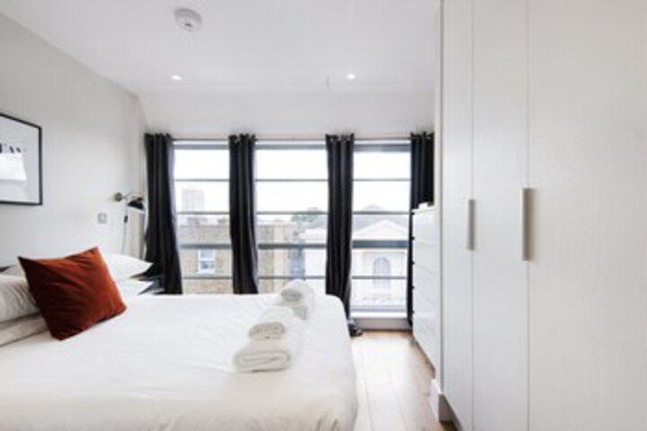 Room 28 of 29