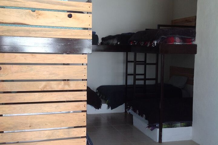 Room 2 of 16