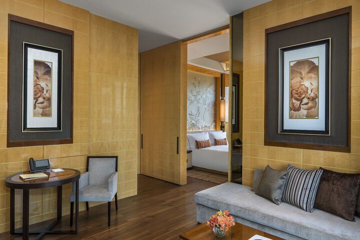 Room 20 of 32