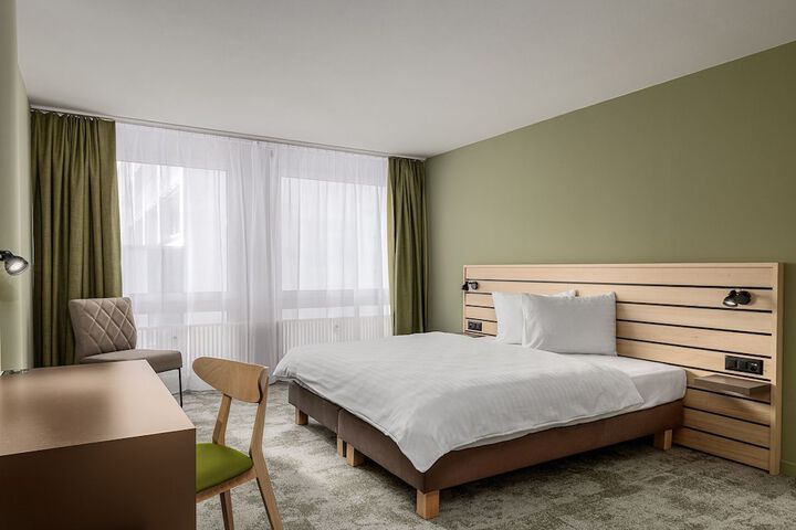 Room 22 of 41